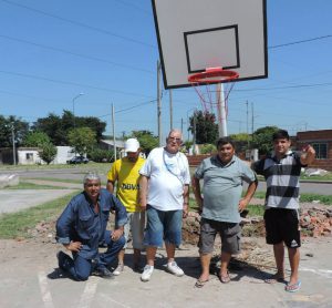 basquet amarillo